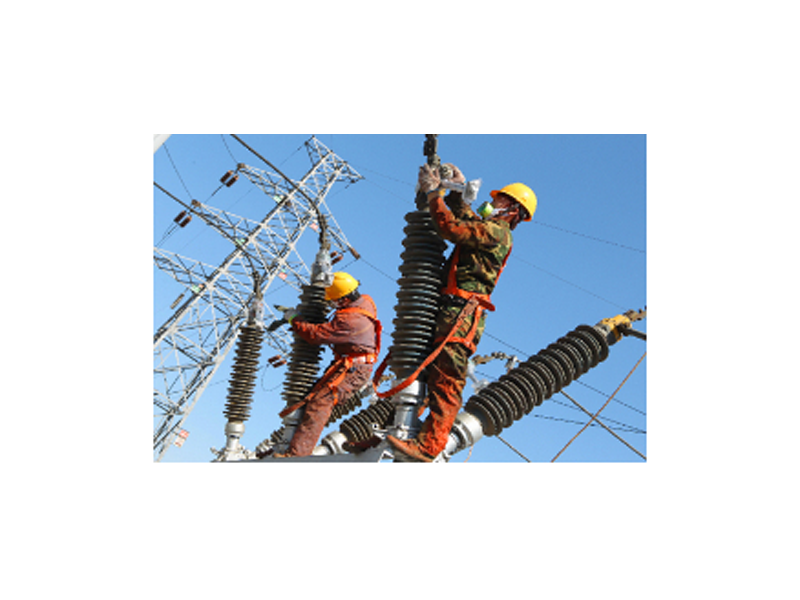 带电喷涂防污闪涂料的技术经济分析